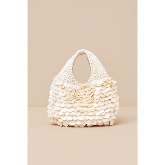 NWT Lulus Alaiza Cream Beaded Shell Mini Handbag w/Chain - Picture 2 of 4